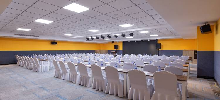 芸溪酒店(唐山玉田豪门街店)图片