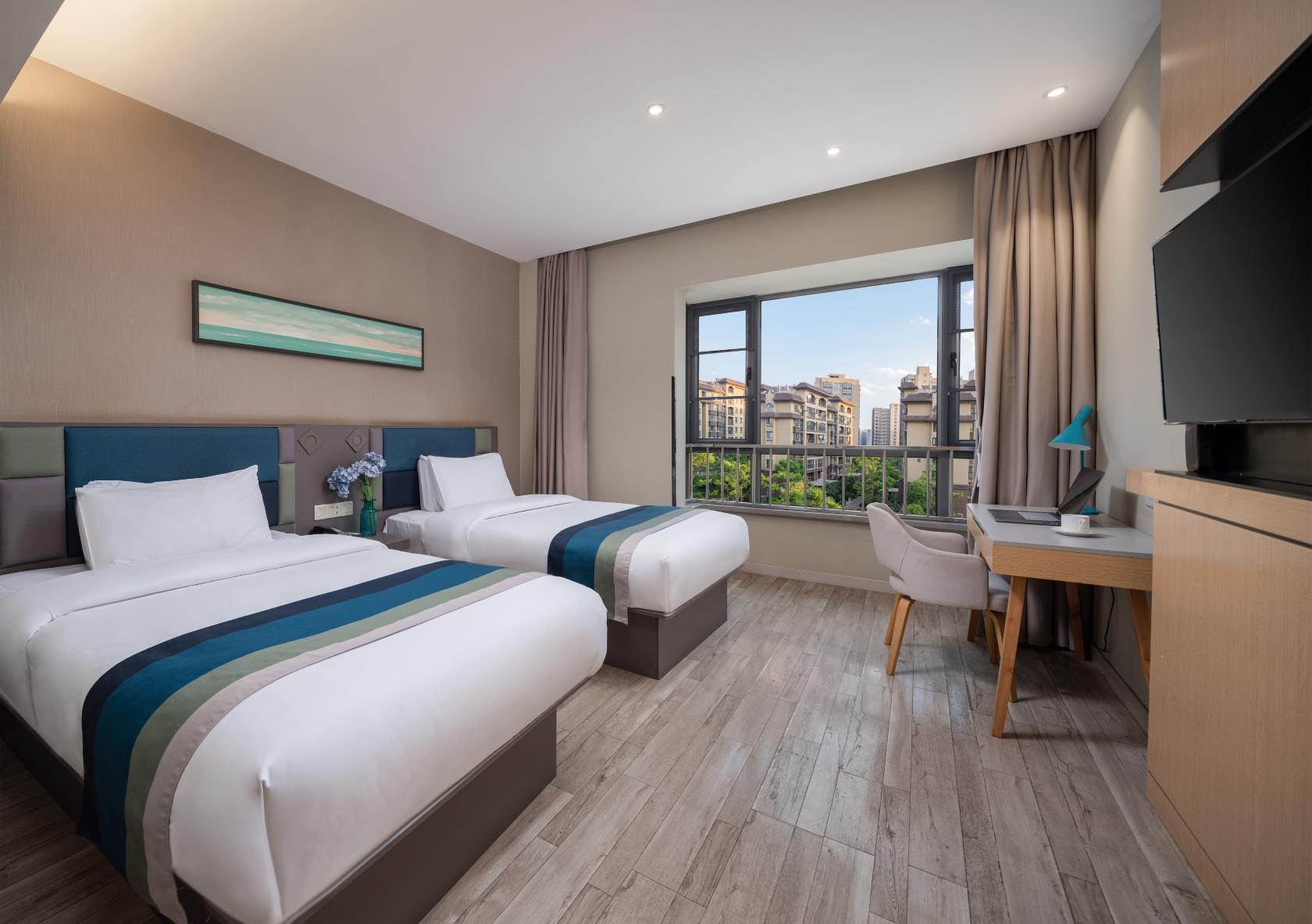 Homeinn Selected Hotel (Kunming Changshui Airport Hangcheng) Hotel Overview