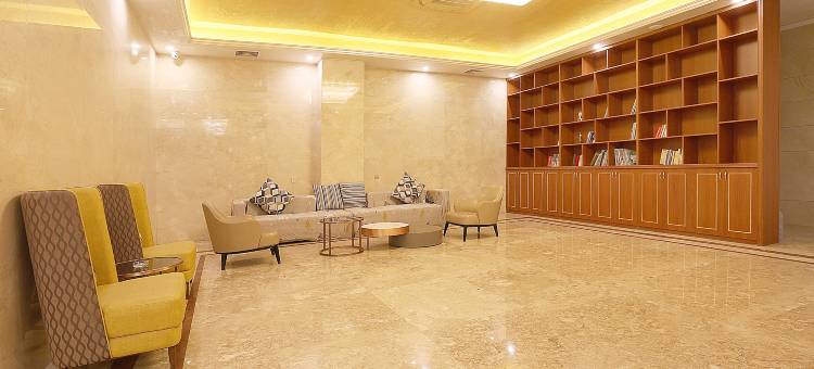 那兰泊·雅曼酒店(德保火车站汽车总站店)图片