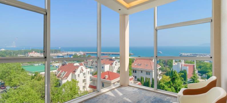 美豪R▪ROYALSS酒店(青岛栈桥火车站店)图片