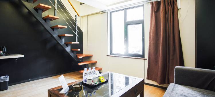 张家口拾年怀旧酒店(第十九中学店)图片