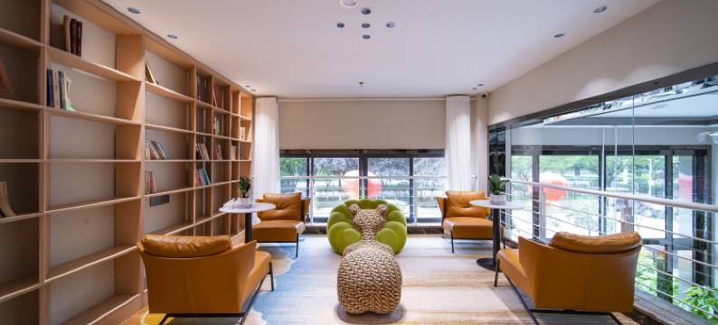 Shimmer·YT Meet逸庭｜遇见智能影音酒店(贵阳观山湖奥体中心店)图片