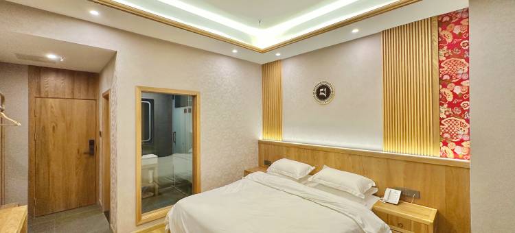 久治玉澳酒店图片