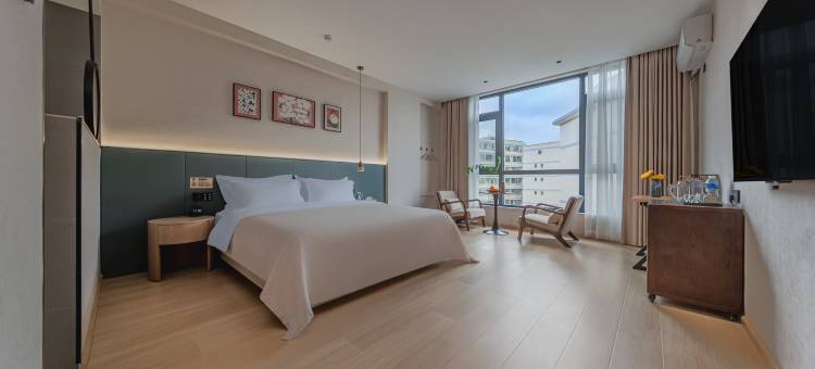 娅舍酒店(曲靖外滩万达店)图片