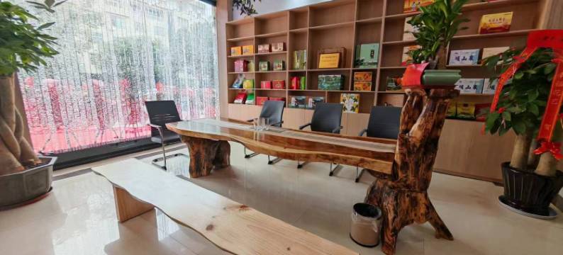 寻乌俪枫豪廷酒店图片