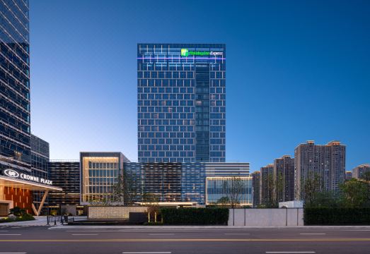 苏州东太湖智选假日酒店外景图