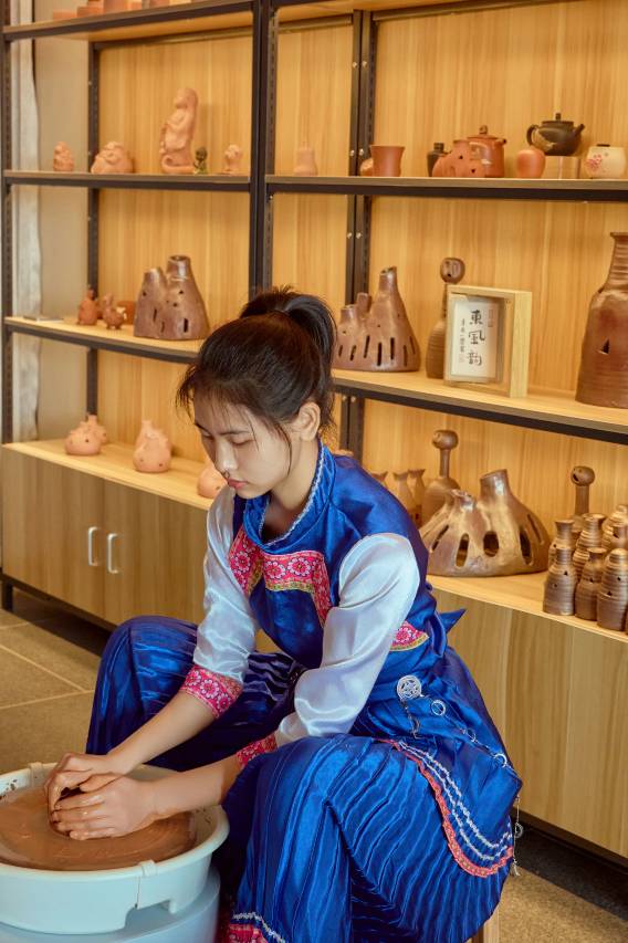 弥勒东风韵美憬阁精选酒店图片