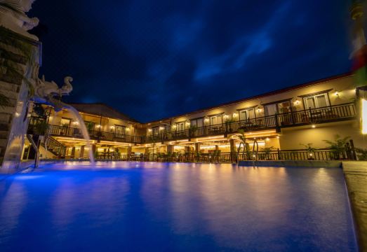 Busy Bee Resort, Pokhara Over view