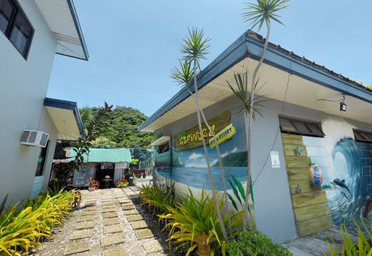 Villa Espinoza Beach Resort Nasugbu Hotel Overview