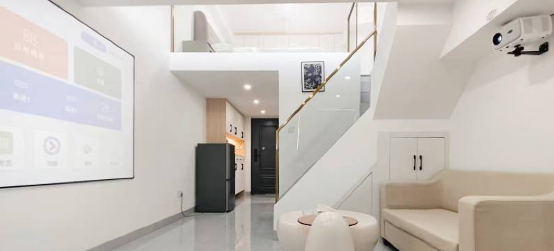 希尔曼·Loft影院酒店公寓(江西科技学院太子殿地铁站店)图片