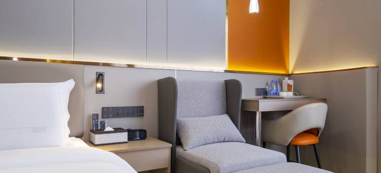 亨通酒店(涿州高铁站钻石广场店)图片