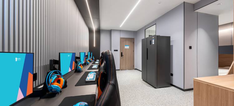 爱电竞酒店(芜湖古城店)图片