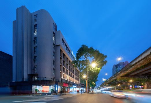 Xishang Hotel (Chengdu Yipin World Yihan Road East Subway Station) Hotel Overview