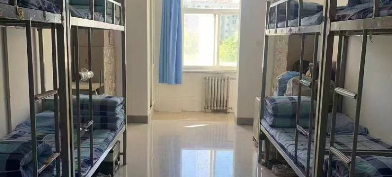 攀姐旅店(甲岸路店)图片