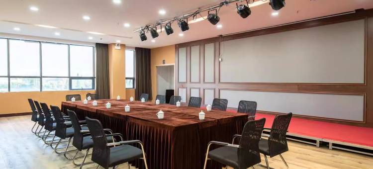 怡莱酒店(枞阳二中店)图片