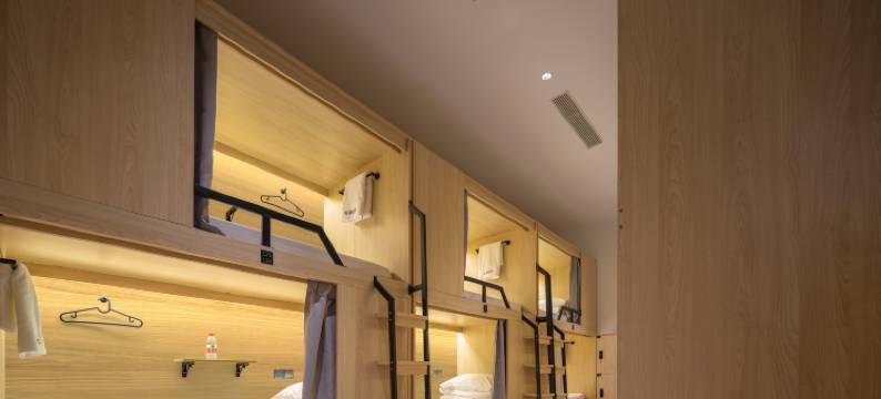 有狮青年旅舍(CBD国际会展中心众意西路地铁站店)图片