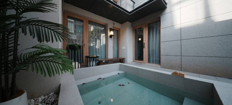 花筑·来野私汤villa民宿(太白山游客中心无山居店)图片