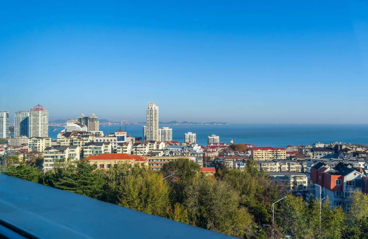 烟台丽景华侨海洋文化主题酒店(第一海水浴场烟台站店)图片