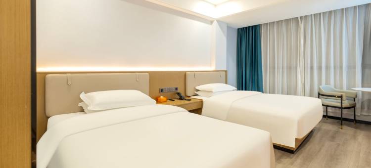 柏曼酒店(南宁火车站朝阳广场店)图片