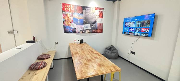 浮游吧·青年旅社(陶溪川创意广场店)图片