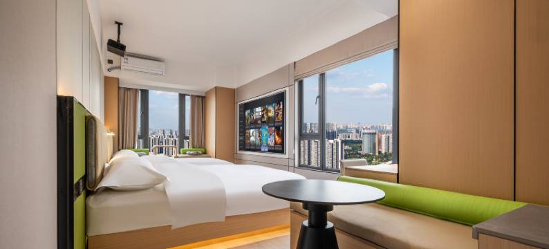 季礼·智能极影高空公寓(成都建设路东郊记忆店)图片