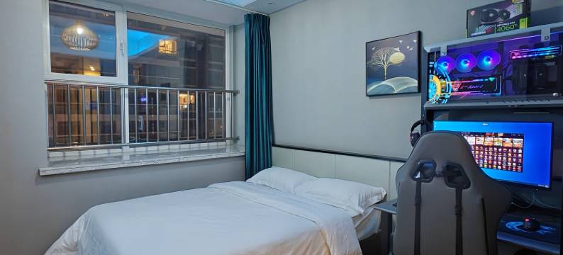 EZ电竞民宿(青岛中铁世博城店)图片