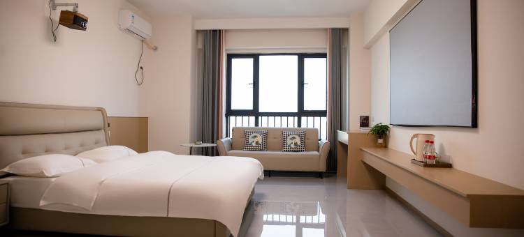 云居巨幕 | 180°云端观影美宿(许昌金汇广场胖东来天使城店)图片