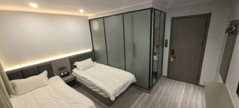 陆陆商务宾馆图片