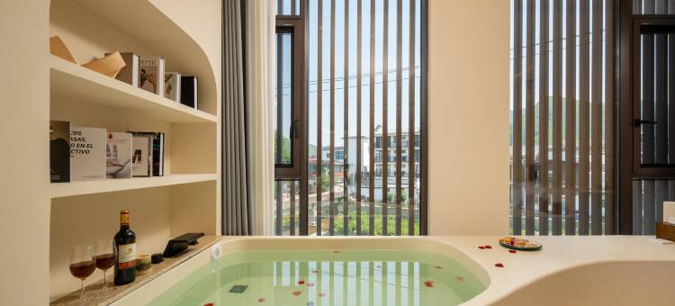 璞宿溪山·Moonbay Starry·星空泳池美居(月亮湾风景区店)图片