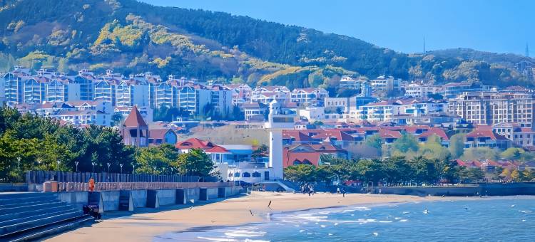 蓝韵亲海酒店(烟台大学烟大海水浴场店)图片