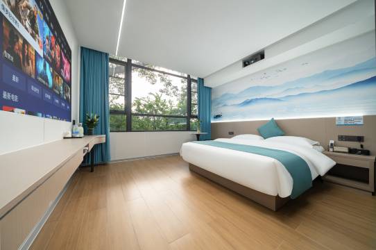 锦龙智能酒店(柳州五菱汽车高铁火车站店)