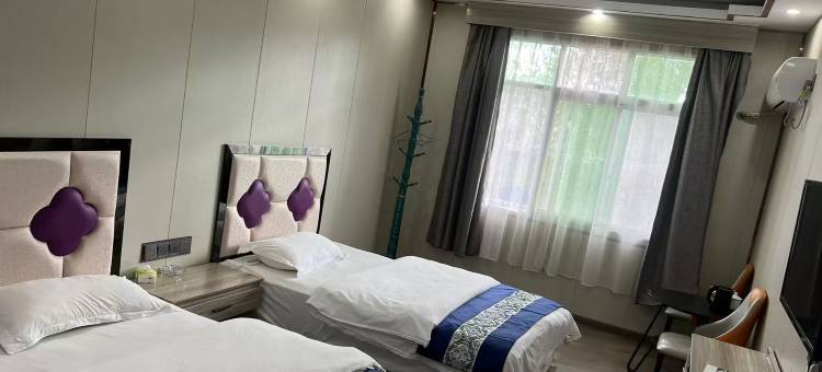 隆子阳光宾馆图片