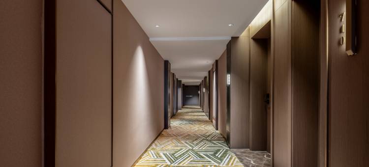 长春临河街摩天活力城美仑酒店图片