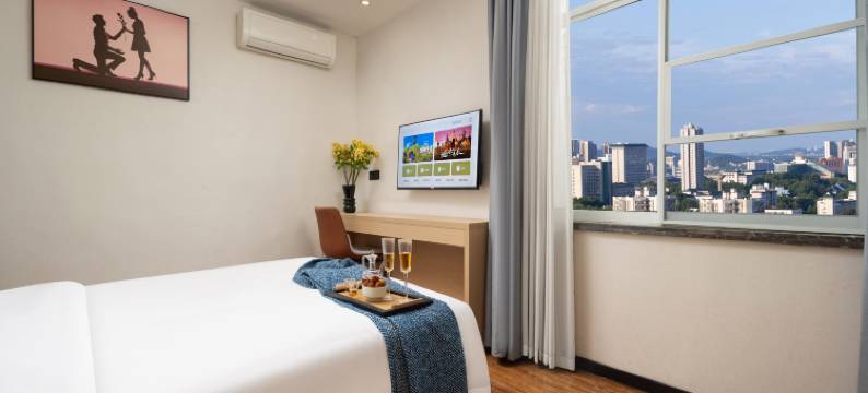 雅乐庭·皇城酒店(武汉大学科技园武大园路店)图片