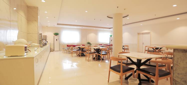 凡花悦璟酒店 (菏泽西客站店 )图片