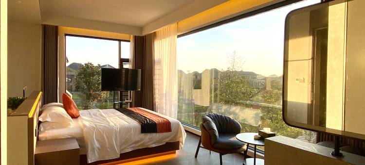 在隐山隐宿图片