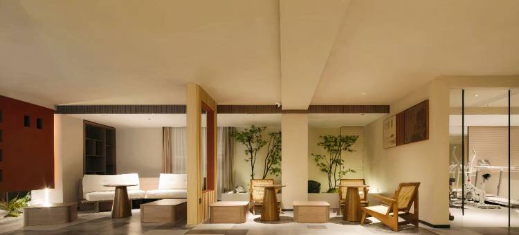 猫的远方YOUNG·IS·FASHION酒店(南昌滕王阁八一广场店)图片