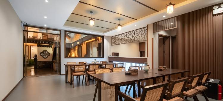 三川民俗·椿筑(洛邑古城丽景门十字街店)图片