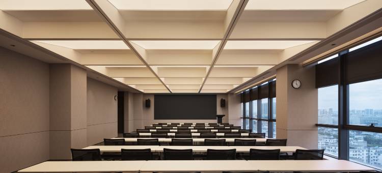 赣州万象城赞贤路亚朵酒店图片