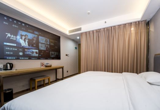 Midi HotelHotel Overview