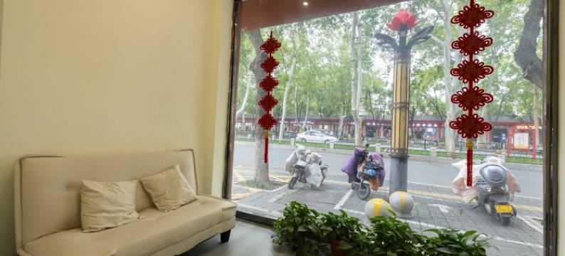 智眠星球·骊璟酒店(洛阳应天门店)图片