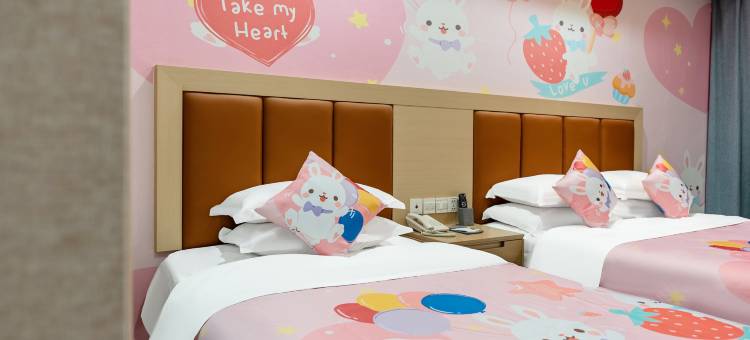 丽呈睿轩酒店(上海国际旅游度假区川沙地铁站店)图片