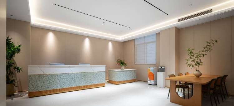 朋桔酒店(信阳高铁东站店)图片