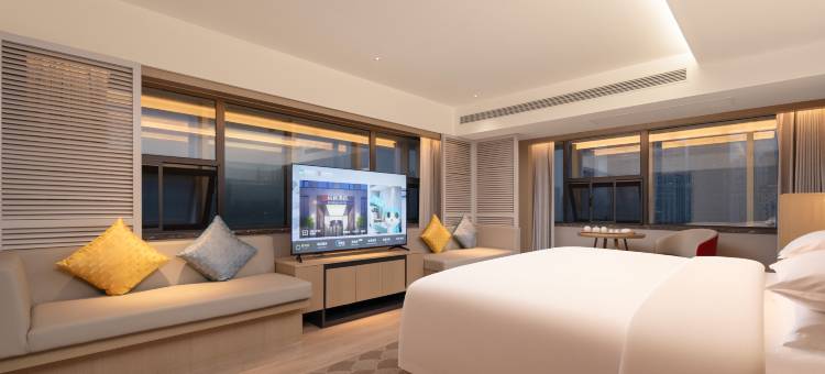 武汉江滩江汉路步行街怡程酒店图片