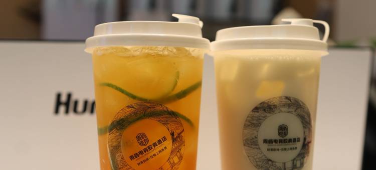 青屿胶囊电竞酒店(万州万达广场高笋塘广场店)图片