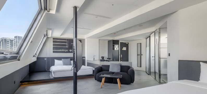 雀客旅馆台中黎明图片