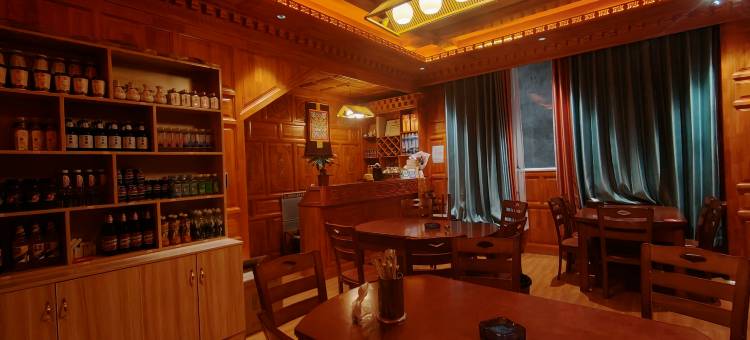迭部扎尕那格桑花民宿(扎尕那景区店)图片