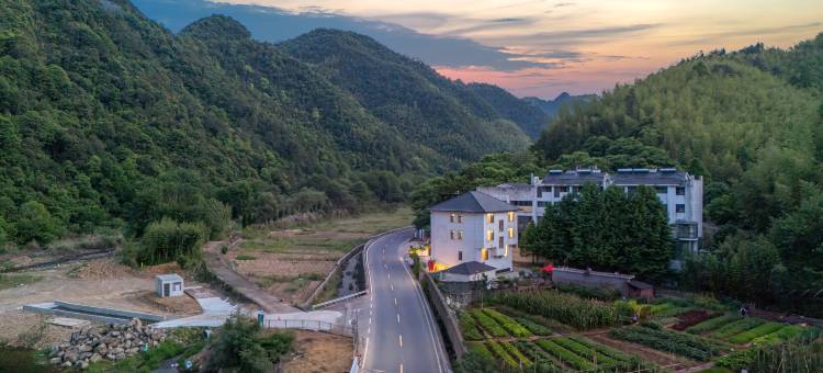 杭州富阳山栖云舍民宿(龙鳞坝景区店)图片