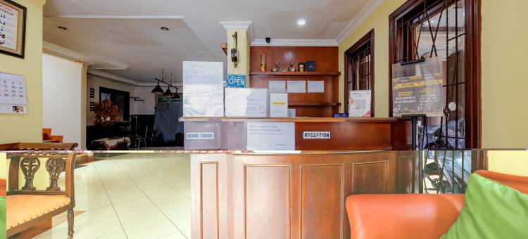利维纳米特拉之家红门酒店(House Of Livina Mitra RedDoorz)图片