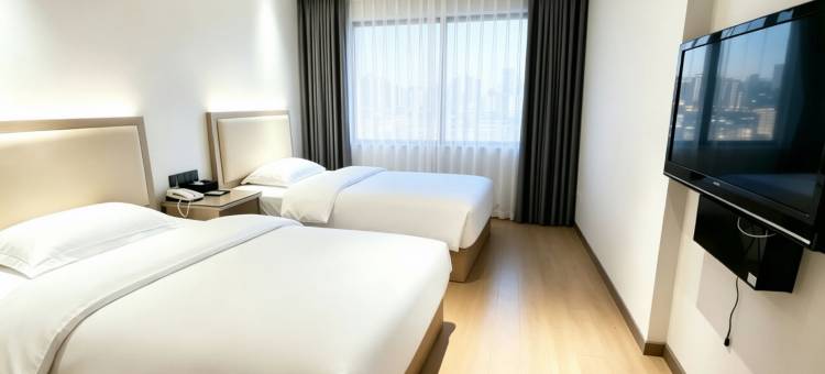 十堰丽景假日酒店(六堰人民公园店)图片
